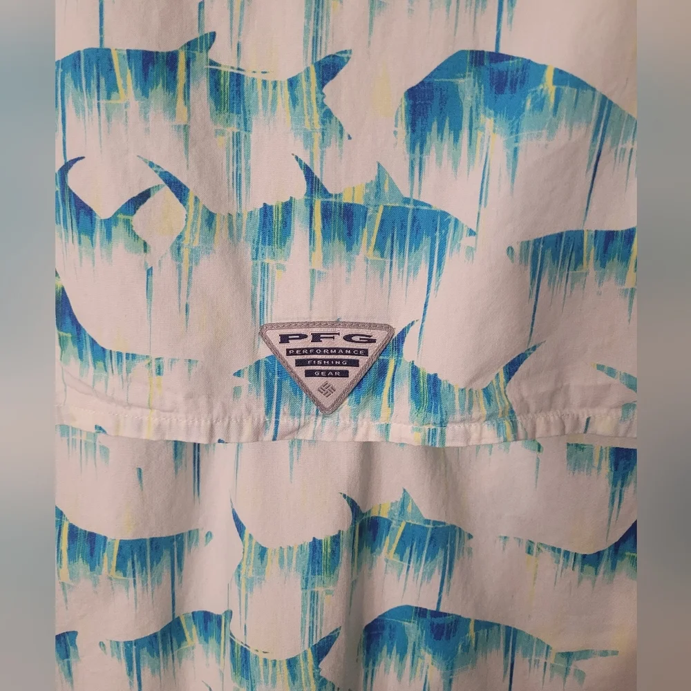 Columbia Performance Fishing Gear Short-sleeve Btn-dwn Shirt Sz Small White Blue - Picture 4 of 6